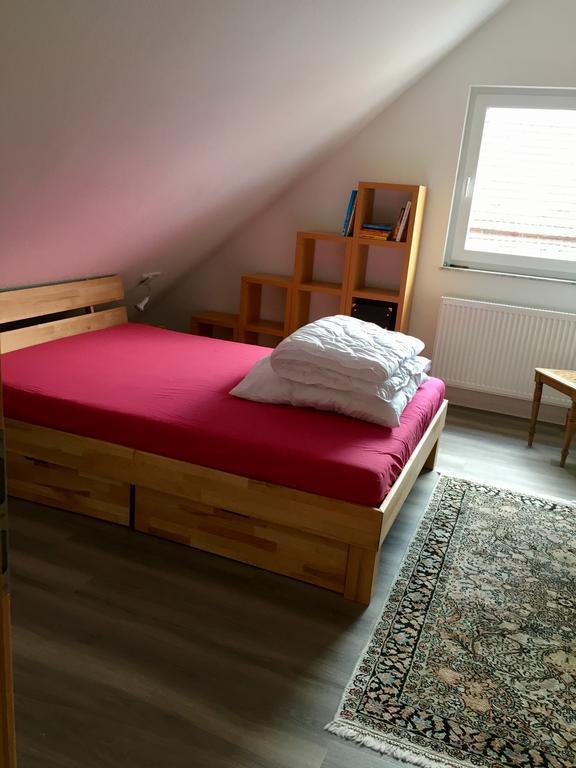 Gaeste-Appartement-Kirsammer Eningen unter Achalm Exterior foto