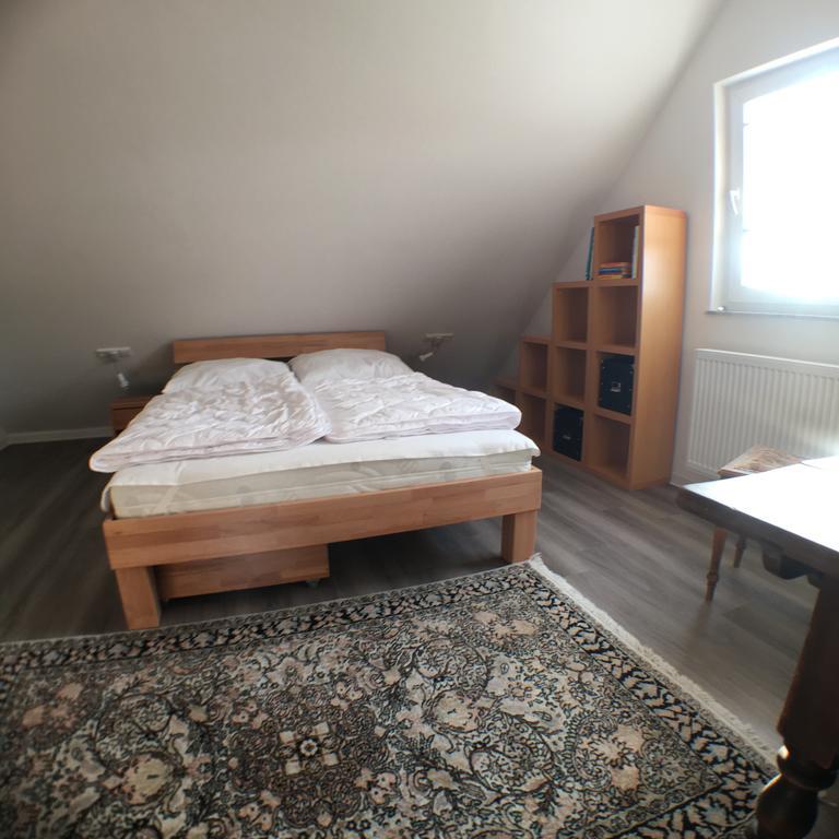 Gaeste-Appartement-Kirsammer Eningen unter Achalm Exterior foto